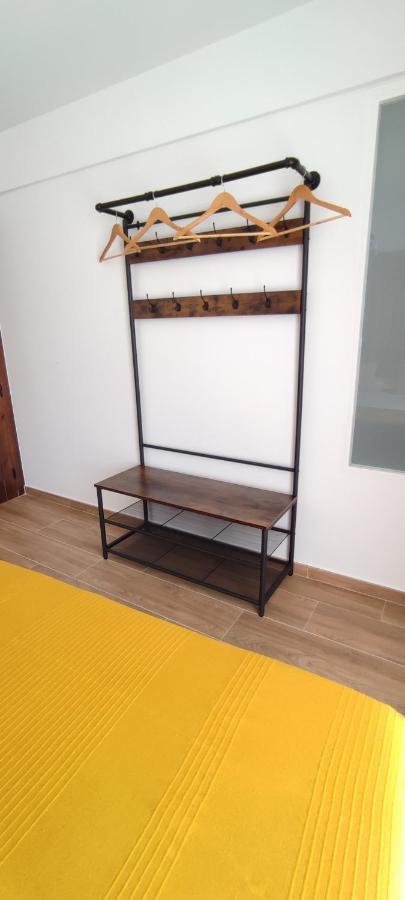 El Canton Bogarra Luaran gambar